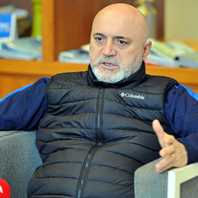 Altay, Hikmet Karaman´la anlaştı