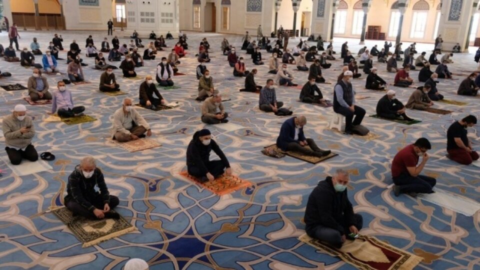 İstanbul cuma namazı saati