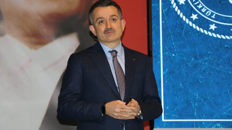 Bakan Pakdemirli'den 'hamsi avı' açıklaması