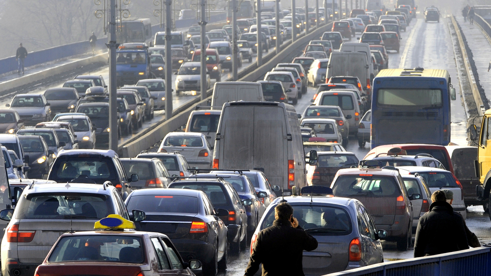 Evden çalışmak mı 3 saat trafik mi?