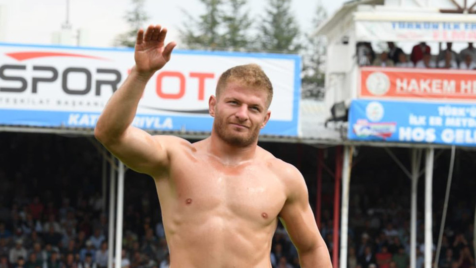 Survivor İsmail Balaban kimdir?