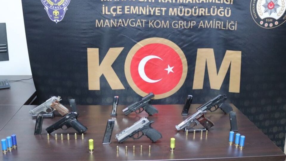 Sevgilisinin evine sakladı, polis buldu