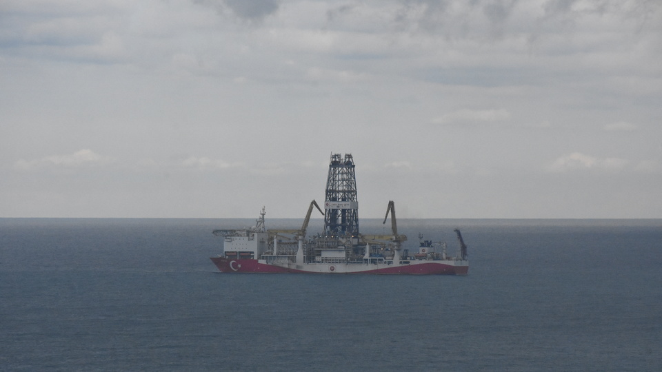 Dördüncü sondaj gemisi geliyor