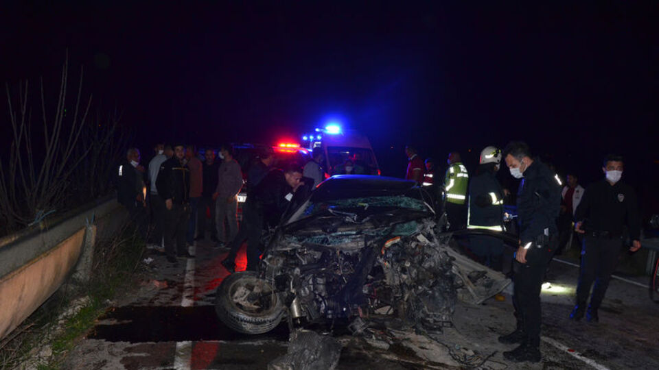 Antalya'da korkunç kaza! Çok sayıda ölü var
