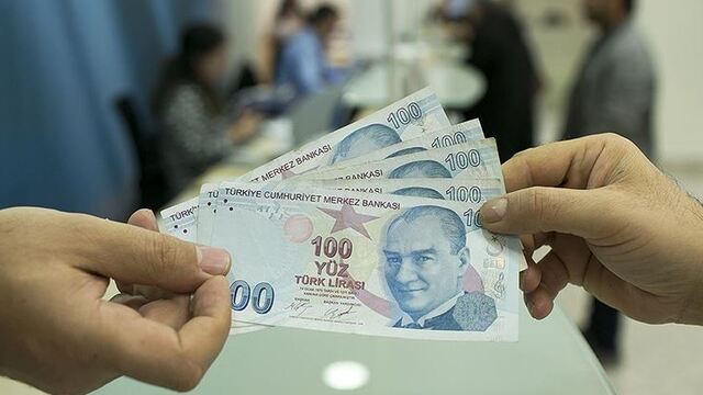 Nakdi ücret desteği ödemeleri başladı