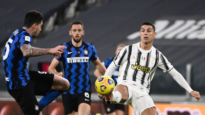 Juventus, kupada finale yükseldi