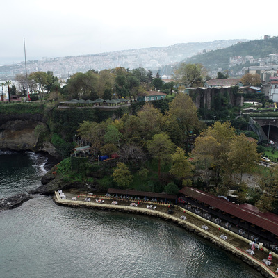 Davayı kazandılar, 700 yıllık kalenin varisi oldular