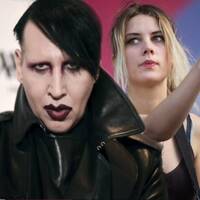 "Eteğimin altını gizlice filme aldı"