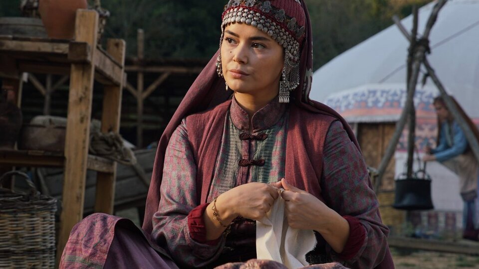 Kuruluş Osman Lena kimdir?