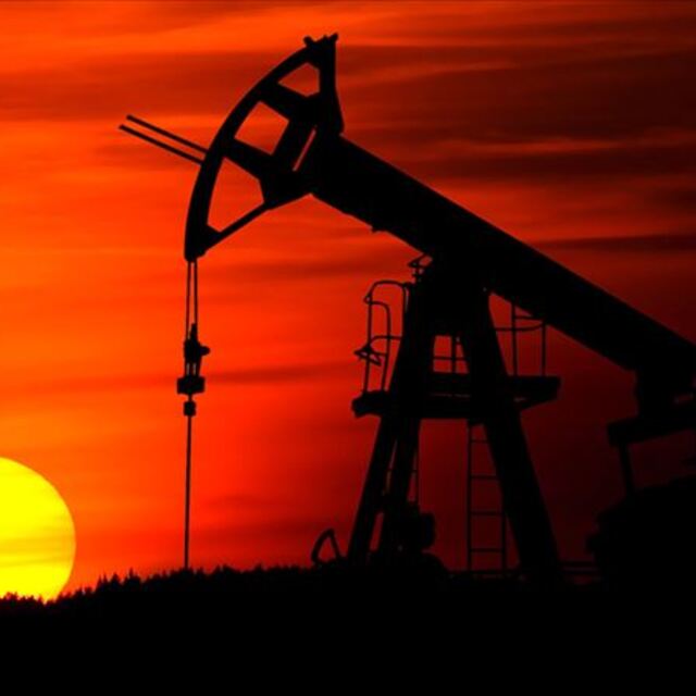 ABD petrol fiyatı tahminini revize etti