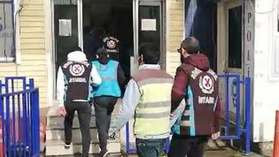 Sarıyer'de 3 'değnekçi' yakalandı