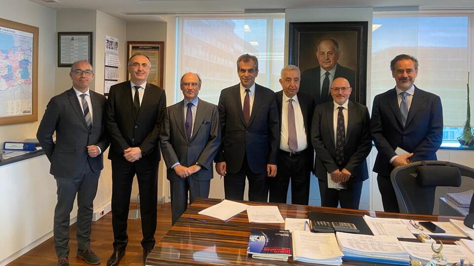 Sasa'dan dev cari açık hamlesi