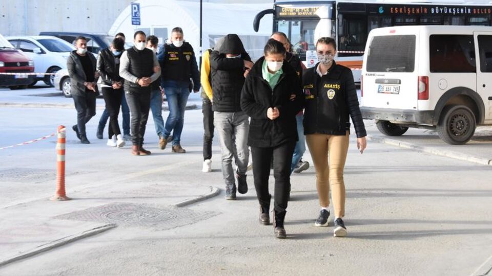 İkinci el otoda sahte EFT ile dolandırıcılık