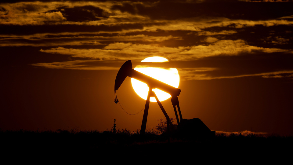 ABD'nin ham petrol stokları azaldı