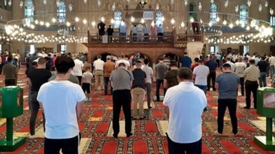 İstanbul cuma namazı saati