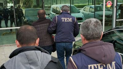 Ankara ve İstanbul'da arka arkaya FETÖ operasyonu!