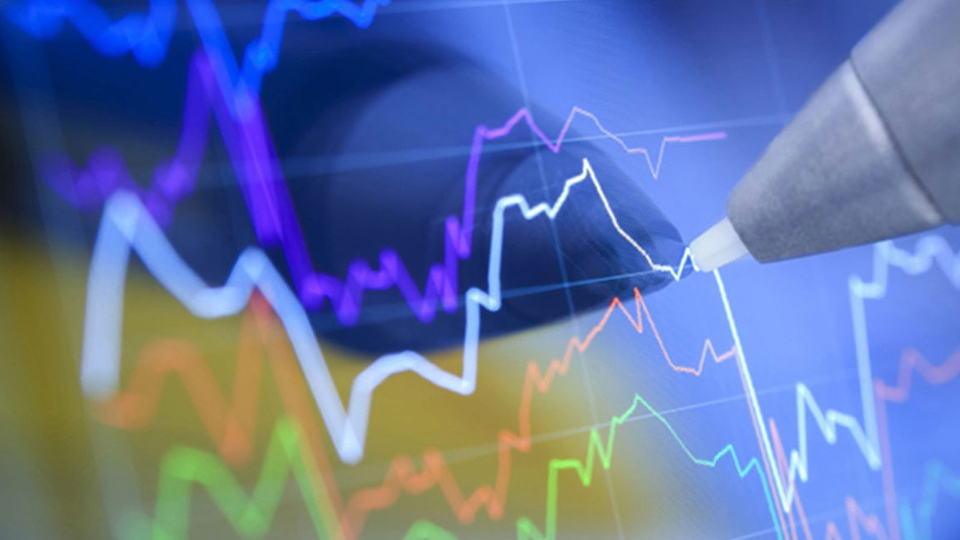 Yıl sonu büyüme tahmini arttı