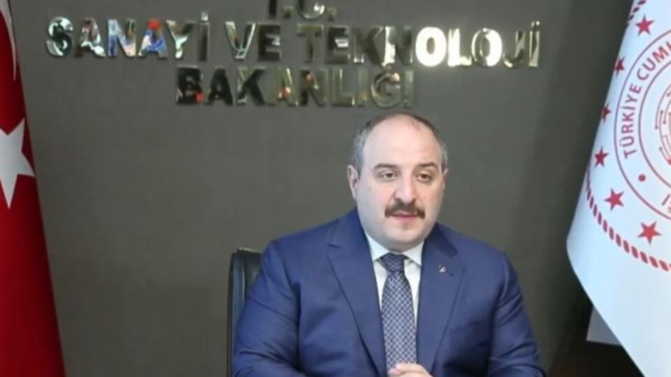 'Sanayi üretimini en çok artıran ülke olduk'