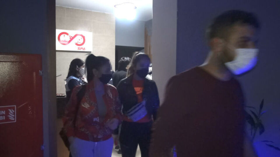 Ceza yağdı! Pandemi masajı!