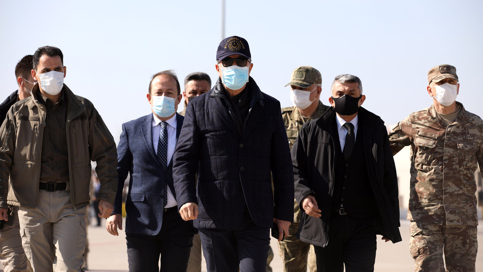 Akar, TSK komuta kademesi ile sınır hattında