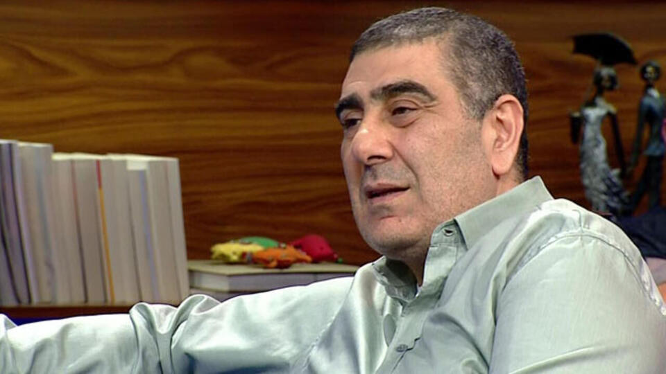 Metin Özülkü kimdir?