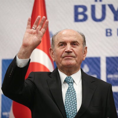 Eski İBB Başkanı Kadir Topbaş vefat etti