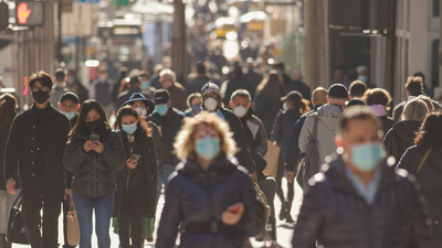 Bilim Kurulu Üyesi: Siyahken beyaz, beyazken siyah olabiliriz