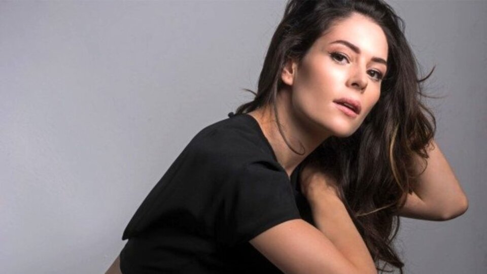 Yıldız Çağrı Atiksoy kimdir, kaç yaşında, nereli?