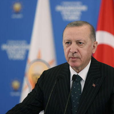 Cumhurbaşkanı Erdoğan: Terör örgütünün başını ezmek boynumuzun borcu