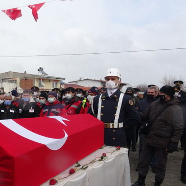 Yüreğimiz kavruldu! 12'nci isim açıklandı!