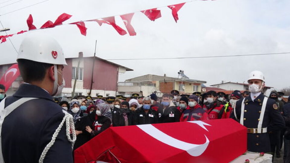 Yüreğimiz kavruldu! 12'nci isim açıklandı!