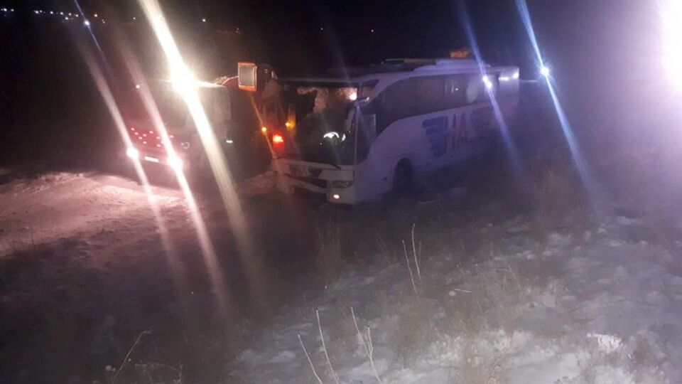 Yardım etmek için durdular! Sonrası can pazarı!