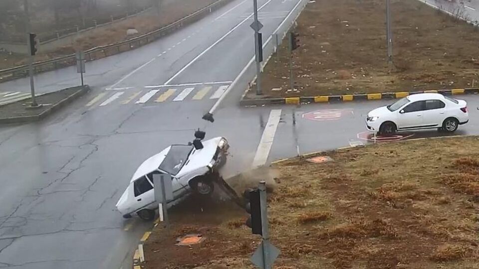 Bir ayda canavara 137 kurban!