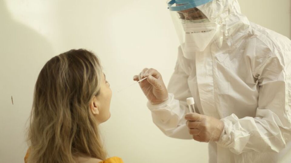 Mutasyonlu koronavirüs hastalarına özel takip