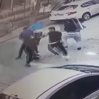 Yol verme kavgası dehşete döndü!