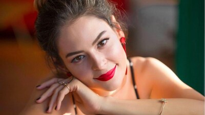 Yıldız Çağrı Atiksoy kimdir?