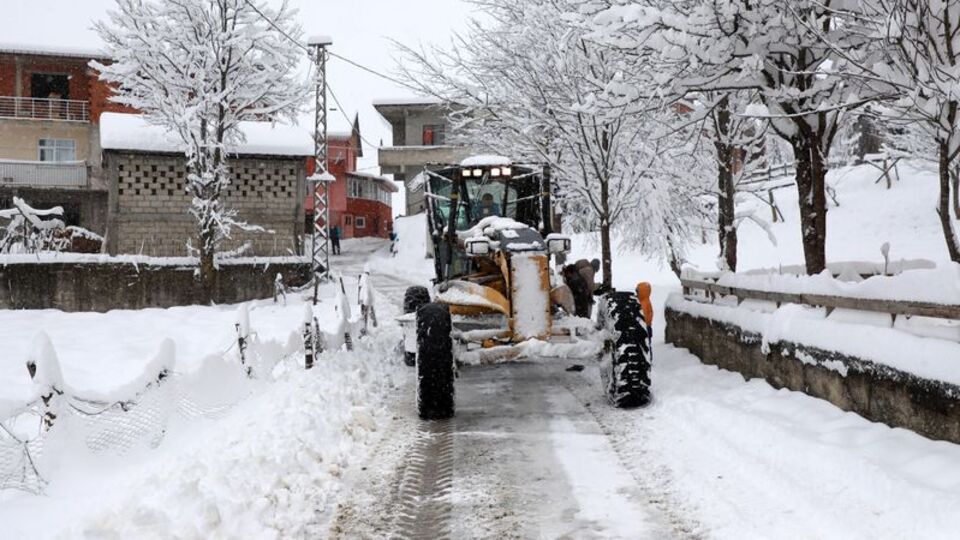 Rize'de yüz yüze eğitime ara verildi