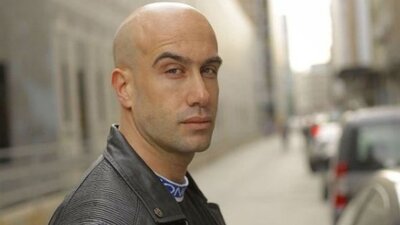 Survivor Çağrı Atakan kimdir?