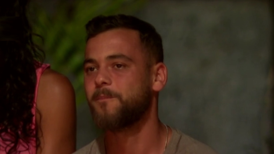 Survivor Doğan kaç yaşında?