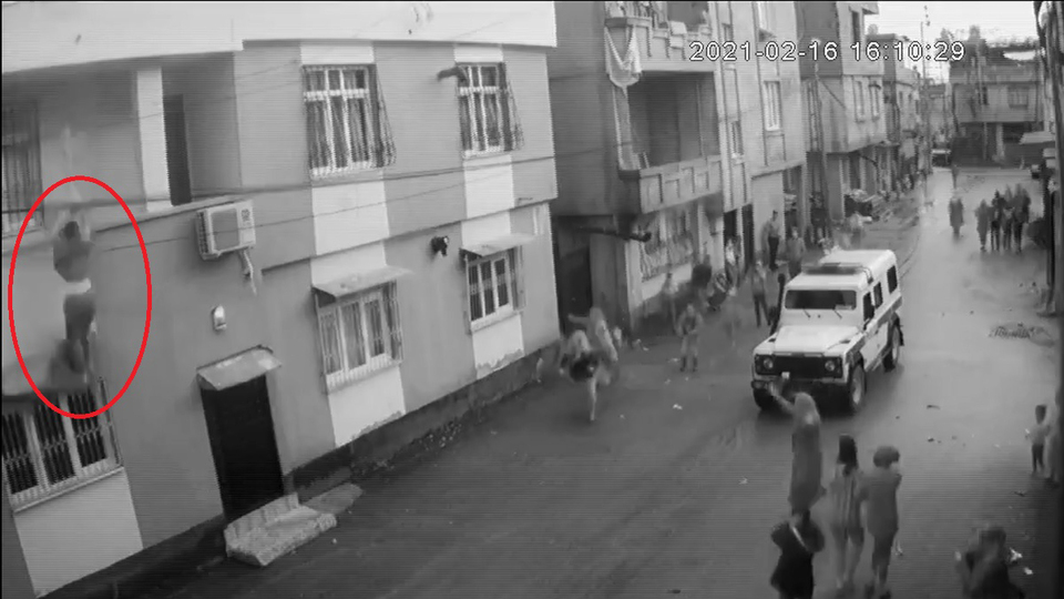 Balkondan düşünce her şey ortaya çıktı!