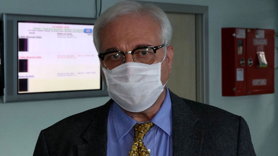 Bilim Kurulu Üyesi Prof. Dr. Özlü'den mutant virüs açıklaması!