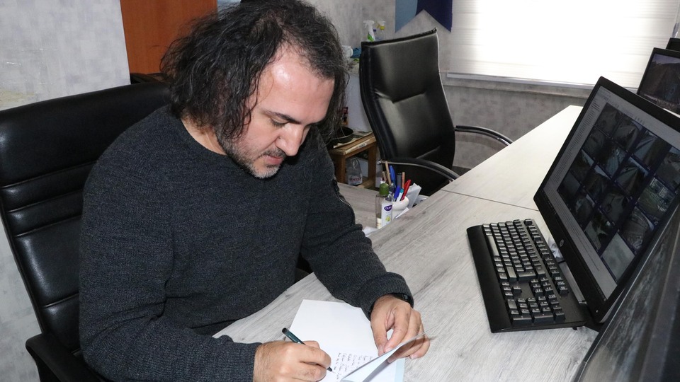 İlk korona vakasından sonra not almaya başladı! Tam 8 bin kişi oldu!