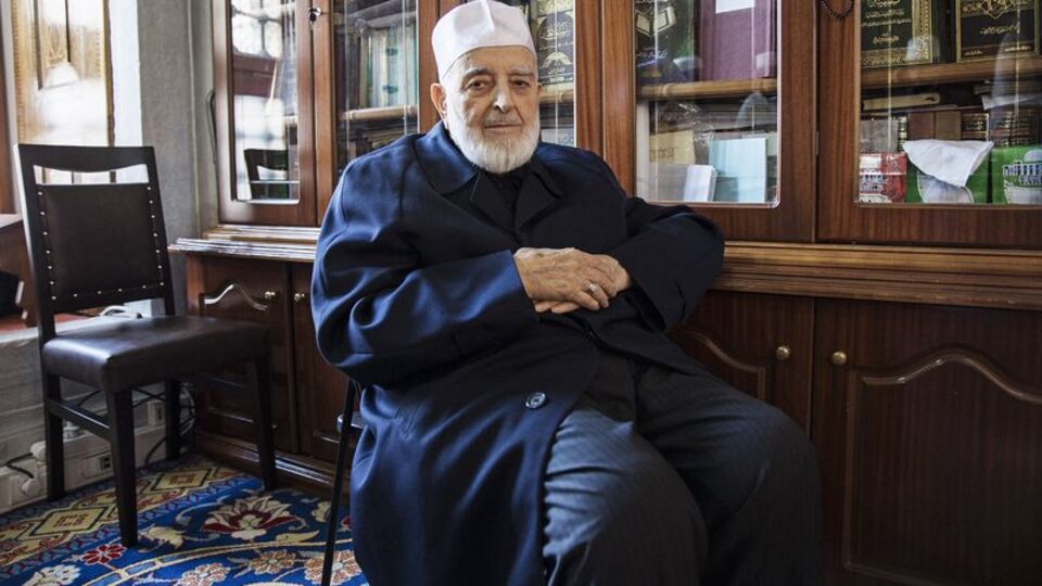 Hadis alimi M. Emin Saraç'ın cenazesi Fatih Camisi haziresine defnedilecek