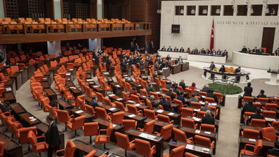 Hayvanseverler ve futbolseverlerin gözü Meclis'te