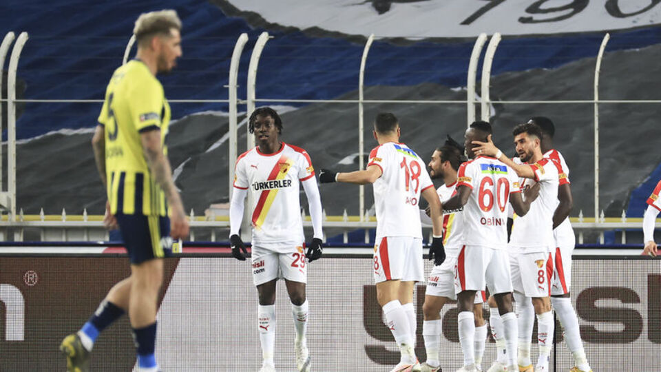 Kadıköy'de 20 yıl sonra kazandı