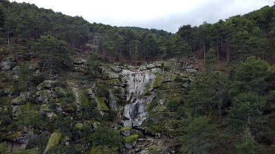 Görmek için kilometrelerce yürüyorlar!