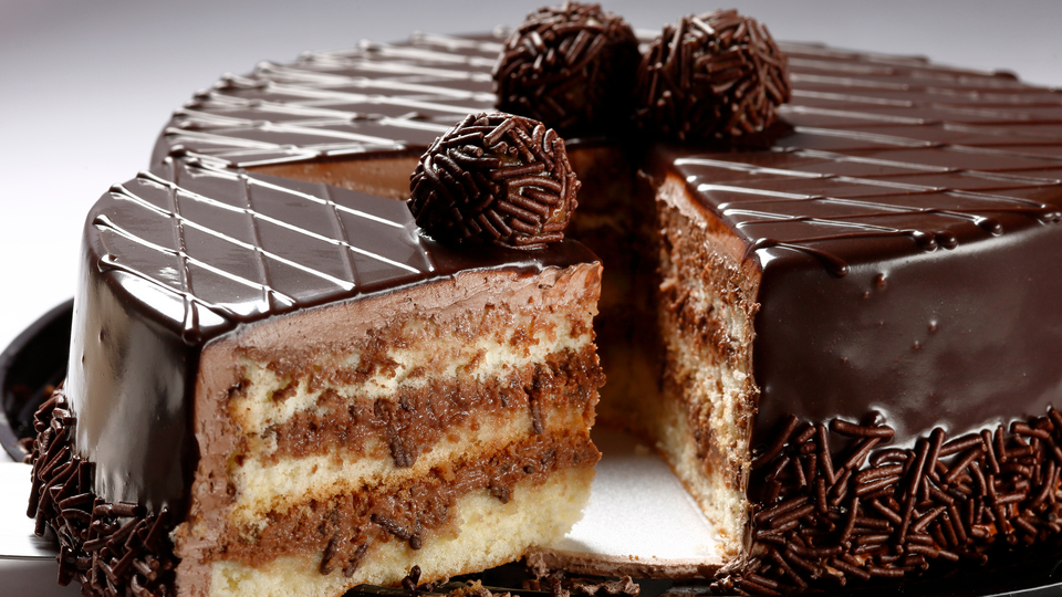 Yaş pastadaki sentetik tehlikeye dikkat!