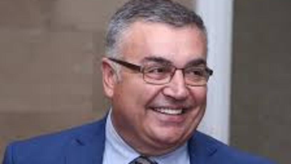 Mehmet Siyam Kesimoğlu kimdir?