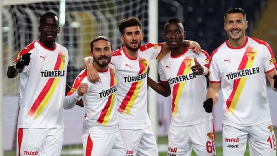 İstanbul'da 9 maç sonra 3 puan!