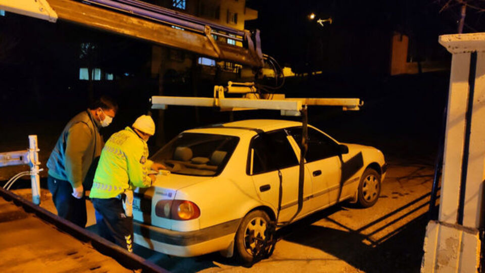 Kısıtlamayı ihlal eden alkollü sürücüye ceza yağdı
